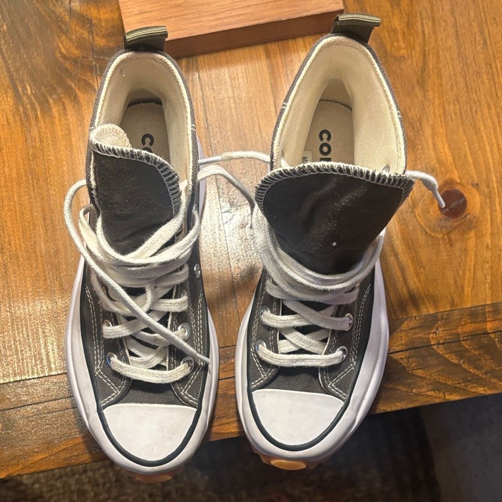 Like NEW 🆕 Converse Olive Green and White High-Top Platform Sneakers - Picture 12 of 14